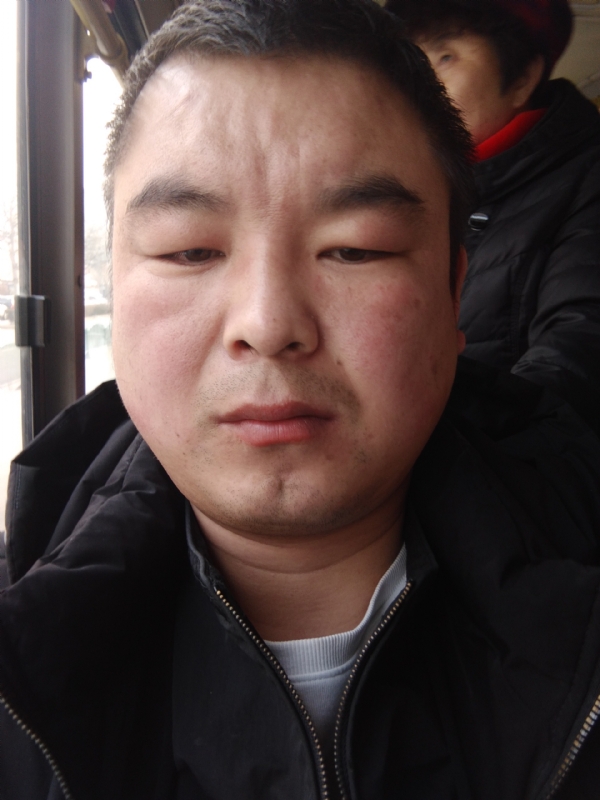 张延义的第一张照片--榆林中老年相亲网